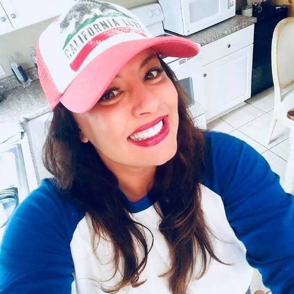 Meet your Posher, Trina - Picture 1 of 1